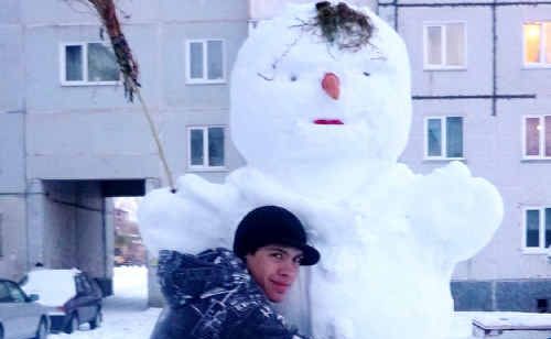 New Rockhampton State High School student Igor Naumov is used to sub-zero temperatures after migrating from Siberia. New Rockhampton State High School student Igor Naumov is used to sub-zero temperatures after migrating from Siberia.